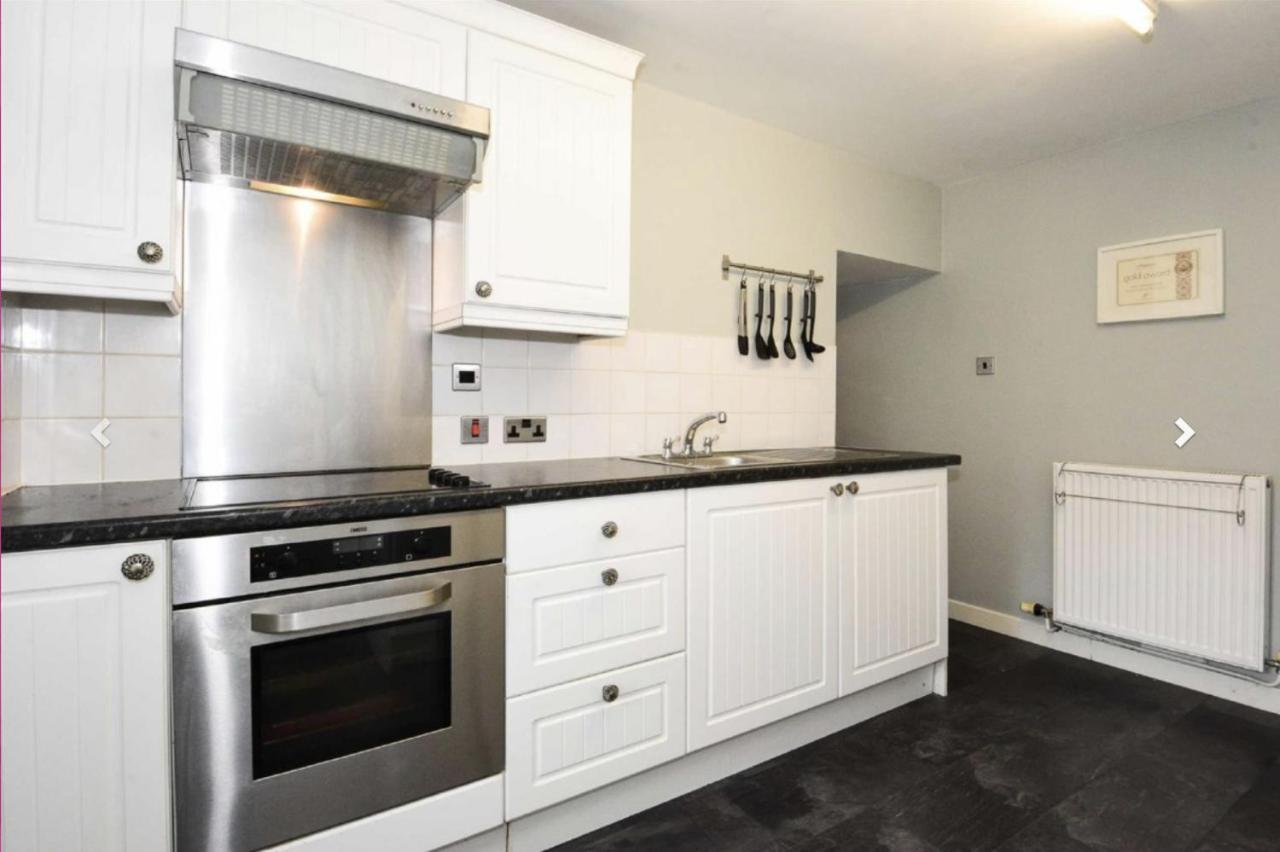 Ailnack Cottage -Cheerful Cottage With Secure Garden And Off Street Parking Sleeps 4 Tomintoul Exterior photo